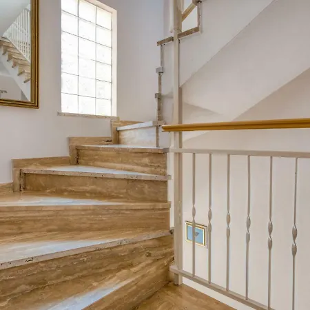 Daria-1 By Interhome