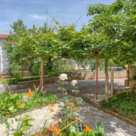 Daria-1 By Interhome ポレッチ