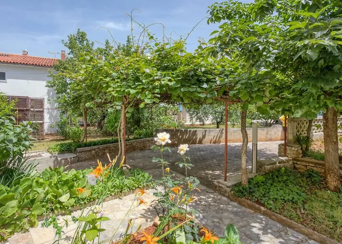 Daria-1 By Interhome ポレッチ