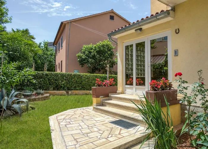 Daria-1 By Interhome * Poreč